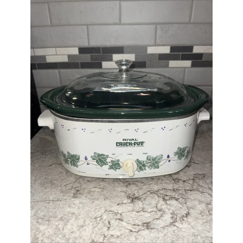 Vtg Rival Slow Cooker 3745 Oval 4.5 Qt Crock-Pot Ivy & Grapes Green White